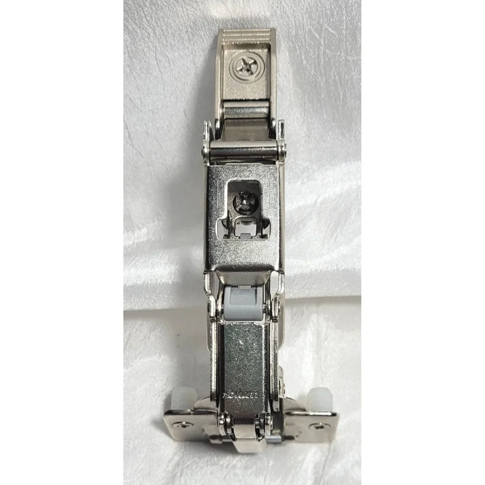 4 Count Blum Clip Top 170° Full Overlay European Cabinet Hinges 70655